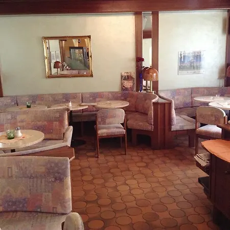 Guest house Janits 3*