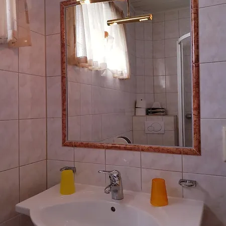 Janits Guest house